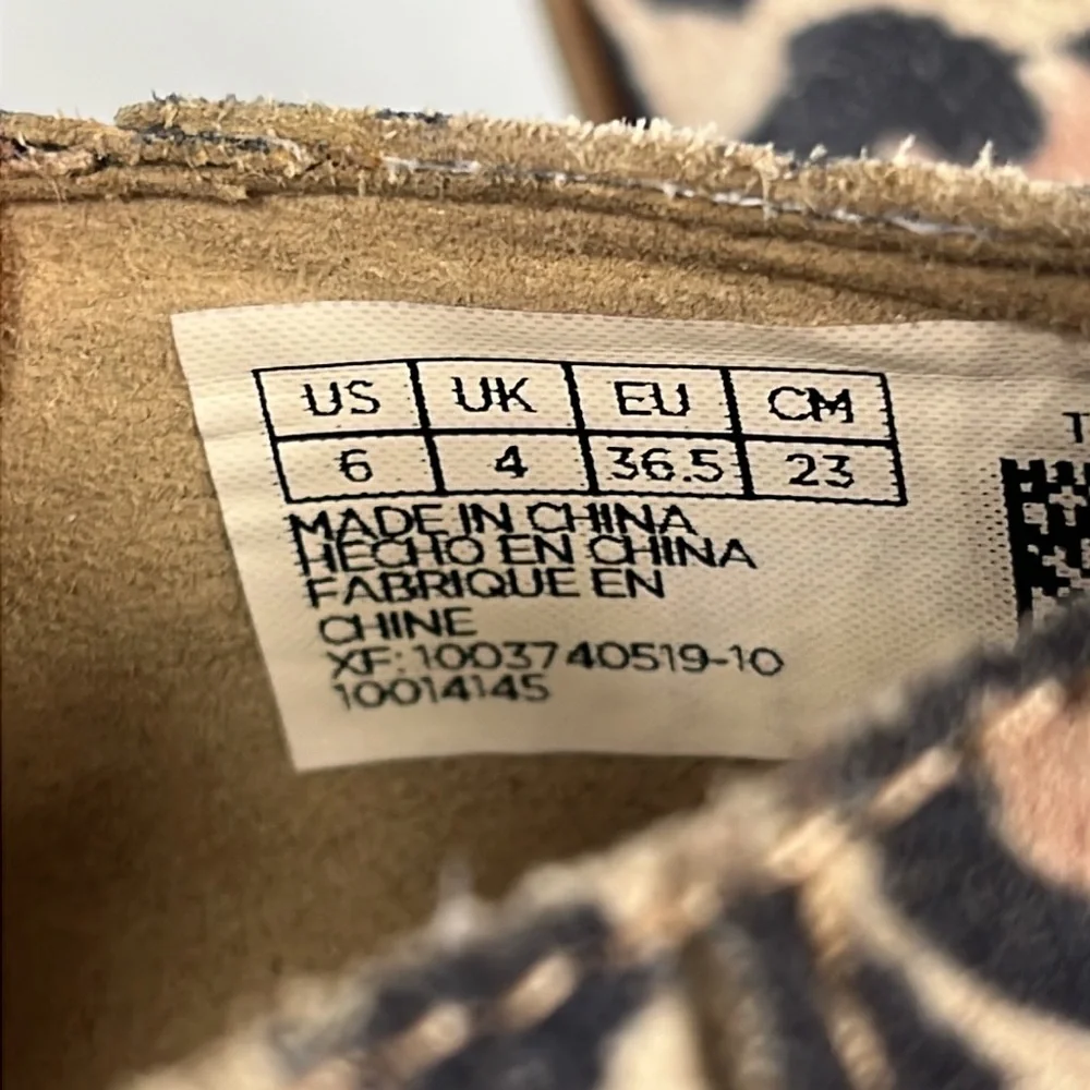 Toms Julie Leopard Print‎ Suede Ballet Flat in Desert Tan.